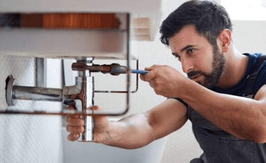 5 Warning Signs Your Houston Home Needs Repiping Services